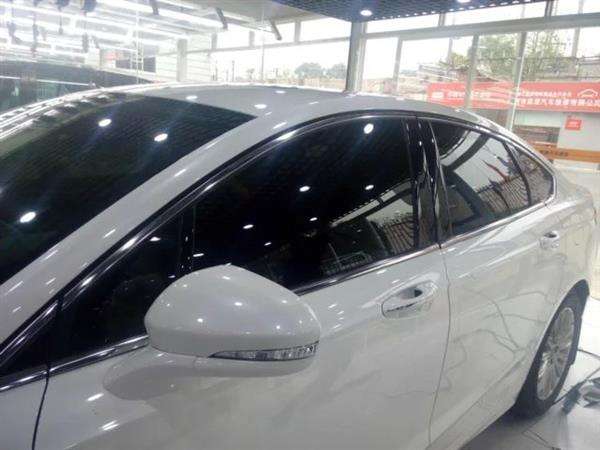 <b>车窗玻璃升降故障排除方法</b>