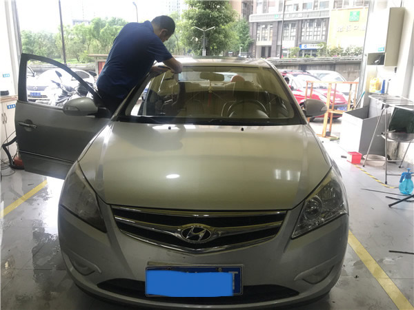 汽车挡风玻璃险