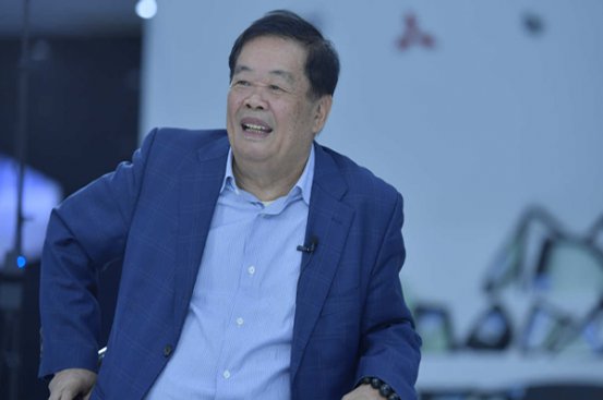 <b>福耀、比亚迪、华为为何能成为行业领头羊？</b>