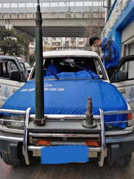 <b>猎豹前挡玻璃更换-成都福耀玻璃双楠店</b>