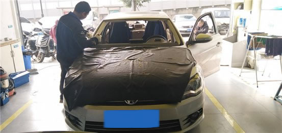 <b>成都福耀玻璃高攀店-宝来更换前挡玻璃</b>