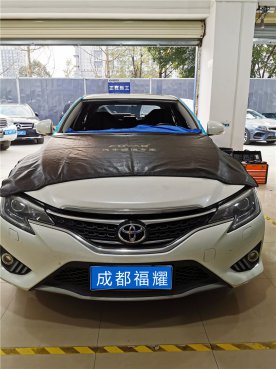 <b>丰田锐志前挡玻璃更换与镀银</b>