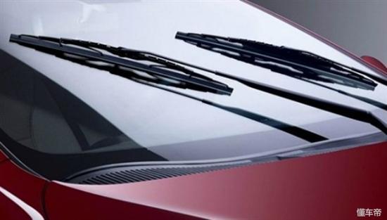 每逢下雨，老司机都会检查汽车的这几个部位，你注意了吗？