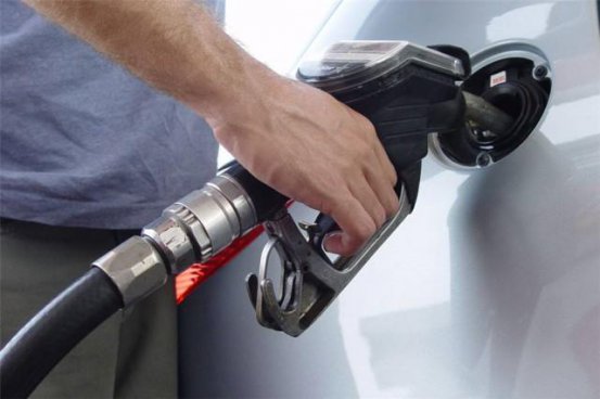 带挡滑行的油耗为零，是真的吗？