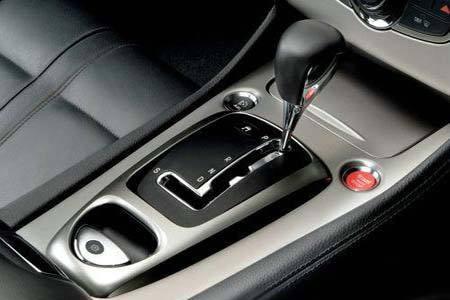 <b>开自动挡必须牢记这6条！新车不注意开2年报废，还可能出事故！</b>