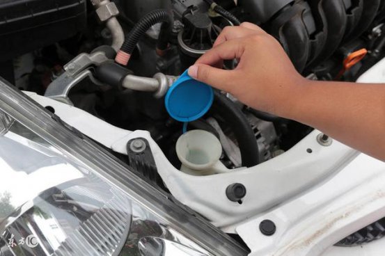 冬季养车：除了更换玻璃水，这些也必须注意！再不看来不及了