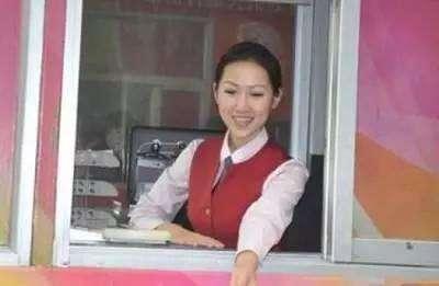 开车过收费站还能加杯开水，解密高速收费站隐藏服务！