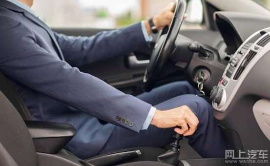 新手怎么开好手动挡车，这些常见问题，老司机也要看看！