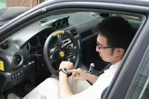 <b>6招让你的车子越开越带劲！</b>