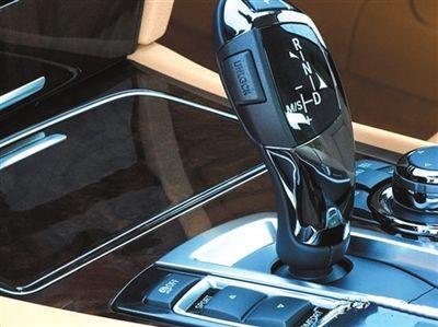 自动挡的正确挂挡方法