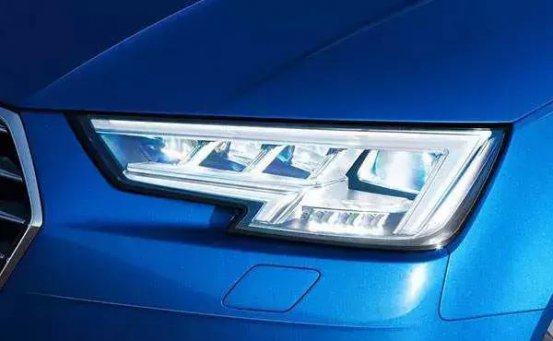 汽车大灯到底哪种光源才是好的？