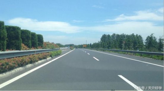 为什么高速都没路灯？