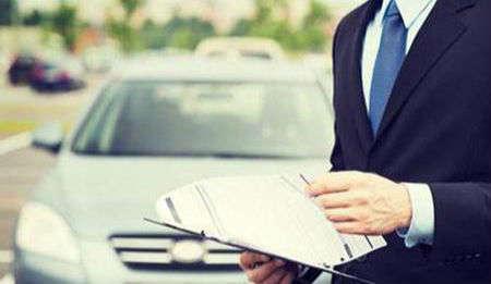 养一辆十万级车，月收入至少多少