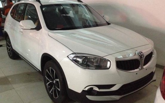 拿着灭火器冲上去，才知道人家是在除甲醛，新车究竟怎么除甲醛？