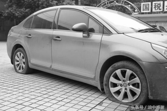 小窍门！3点检查汽车轮胎是否漏气？