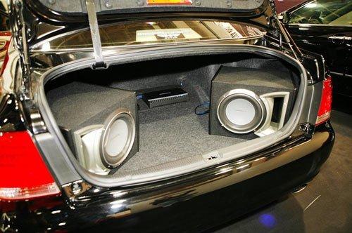 <b>如何断开汽车音响的功放</b>