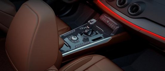 <b>为什么不推荐买低价高龄二手车？</b>