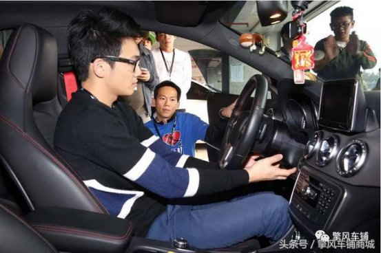 什么才是一个正确的开车坐姿？怎样坐着开车不会累？