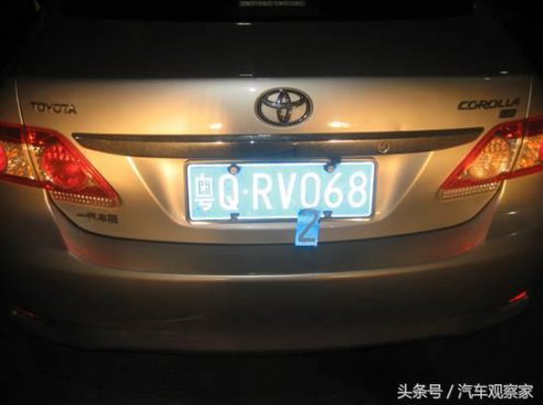 如果有人陷害我，故意往我的车牌上贴上造假的字母怎么办？