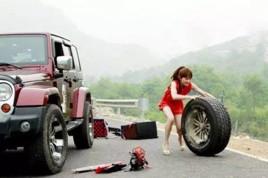 汽车厂商故意设计的这些汽车“故障”，你知道几个？