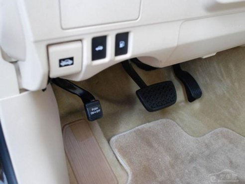 驾校学不到的刹车技巧，建议学员多看看！