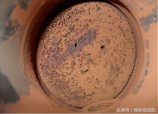 <b>三元催化器，一个容易也被忽略的保养！</b>