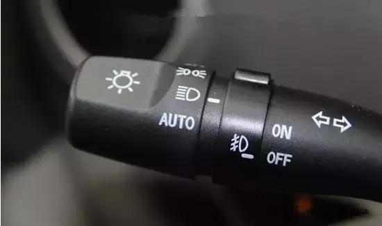 小技能！车子里的这些实用功能，你知道吗？