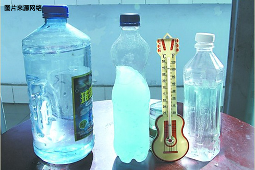 贪图便宜选择劣质玻璃水	对车的损害挽不回