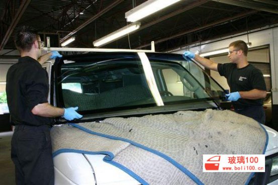 汽车后车窗玻璃的线条有什么用，你知道吗